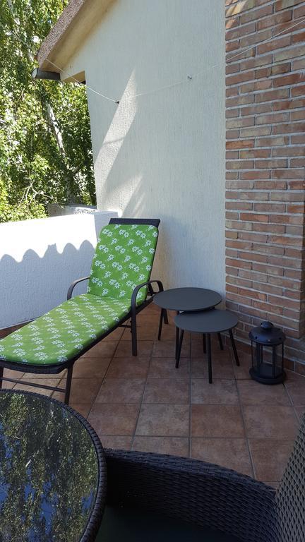 Guest House Jole Rovigno Esterno foto